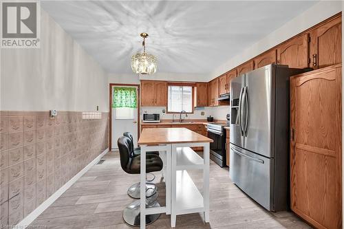 541 Limeridge Road E, Hamilton, ON - Indoor Photo Showing Kitchen