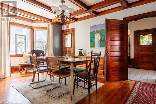 4629 Ellis Street, Niagara Falls, ON - Indoor Photo Showing Dining Room