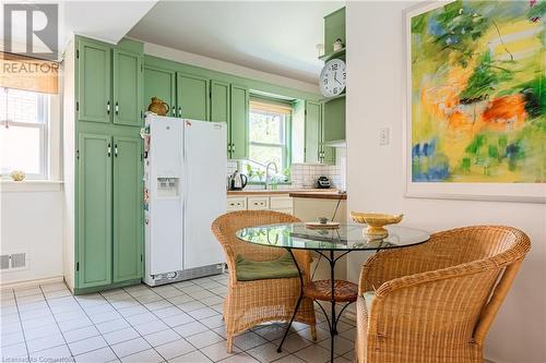 4629 Ellis Street, Niagara Falls, ON - Indoor Photo Showing Dining Room