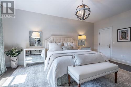 190 Dorval Drive, Oakville, ON - Indoor Photo Showing Bedroom