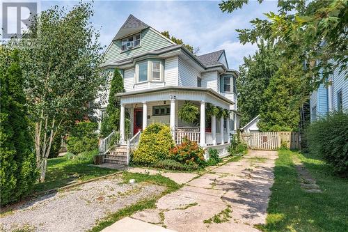 4629 Ellis Street, Niagara Falls, ON - Outdoor With Deck Patio Veranda