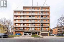 30 SUMMIT Avenue Unit# 703  Hamilton, ON L8V 2R8