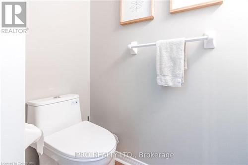 2461 Adamvale Crescent, Oakville, ON - Indoor Photo Showing Bathroom