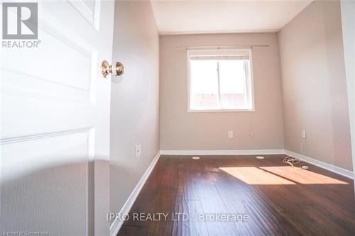 2461 Adamvale Crescent, Oakville, ON - Indoor Photo Showing Other Room