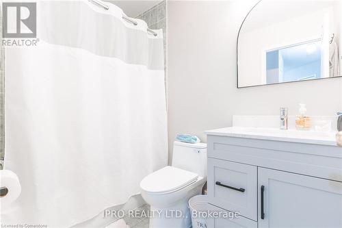 2461 Adamvale Crescent, Oakville, ON - Indoor Photo Showing Bathroom