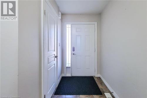 85 Charleswood Crescent, Hamilton, ON - Indoor Photo Showing Other Room