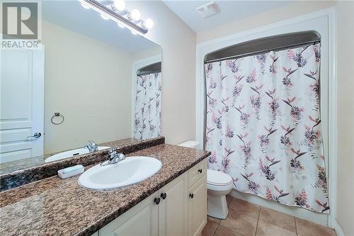 85 Charleswood Crescent, Hamilton, ON - Indoor Photo Showing Bathroom