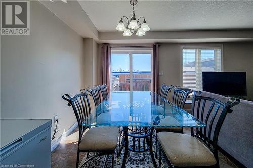 85 Charleswood Crescent, Hamilton, ON - Indoor Photo Showing Dining Room