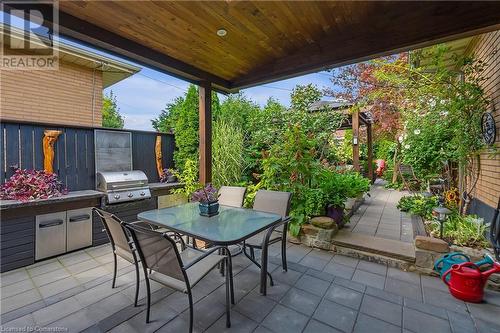 124 Nash Road S, Hamilton, ON - Outdoor With Deck Patio Veranda With Exterior