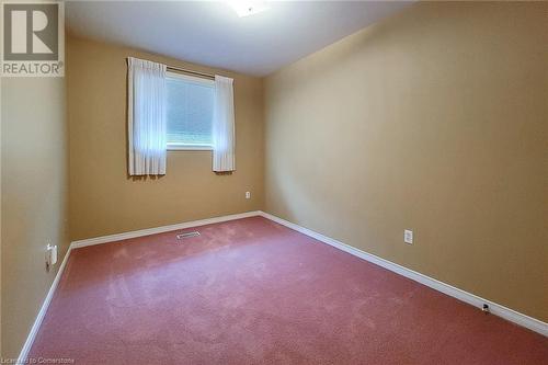 31 Foxmeadow Drive, Hamilton, ON - Indoor Photo Showing Other Room