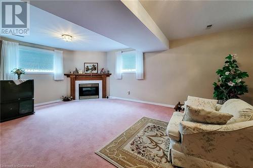 31 Foxmeadow Drive, Hamilton, ON - Indoor With Fireplace