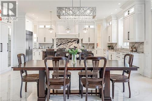 14 Wisteria Lane, York, ON - Indoor Photo Showing Dining Room