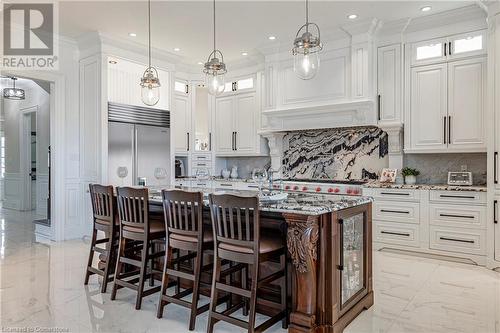 14 Wisteria Lane, York, ON - Indoor Photo Showing Kitchen With Upgraded Kitchen