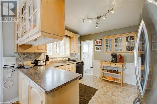 3 Joysey Street, Brantford, ON - Indoor Photo Showing Kitchen