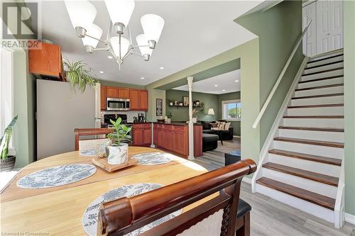 2588 King Street E, Hamilton, ON - Indoor Photo Showing Dining Room