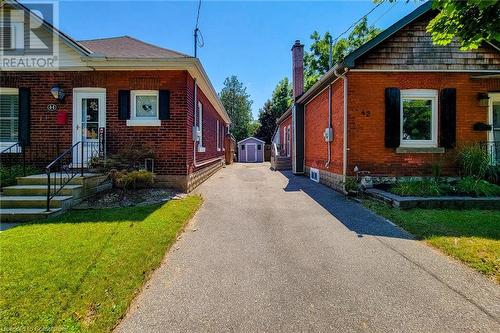 42 Emilie Street, Brantford, ON - Outdoor