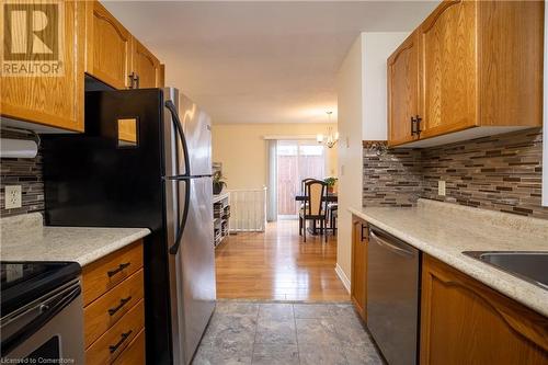 31 Kinross Street Unit# 5, Caledonia, ON - Indoor Photo Showing Kitchen