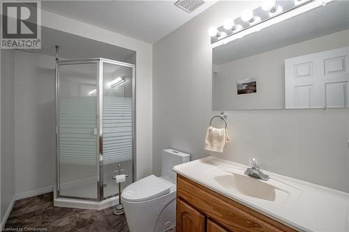 31 Kinross Street Unit# 5, Caledonia, ON - Indoor Photo Showing Bathroom