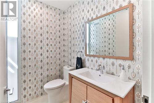 1427 Birch Avenue, Burlington, ON - Indoor Photo Showing Bathroom