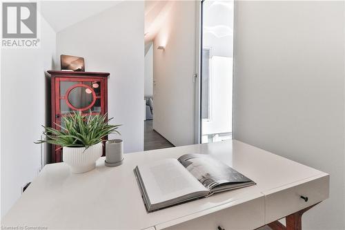 1427 Birch Avenue, Burlington, ON - Indoor Photo Showing Other Room