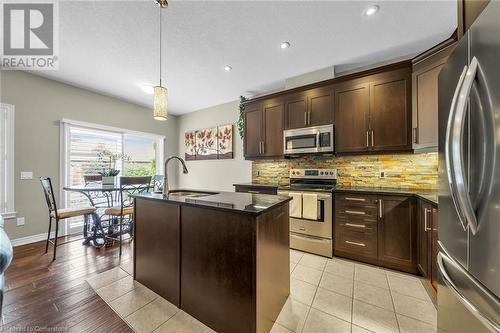 165 Woodway Trail, Simcoe, ON - Indoor Photo Showing Kitchen With Upgraded Kitchen