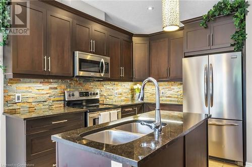 165 Woodway Trail, Simcoe, ON - Indoor Photo Showing Kitchen With Double Sink With Upgraded Kitchen