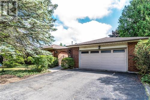 19 Isabel Drive, Brantford, ON - Outdoor