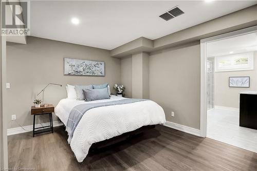 4 Meritage Lane, Niagara-On-The-Lake, ON - Indoor Photo Showing Bedroom