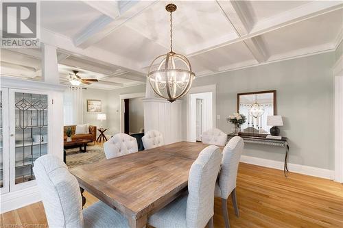 1227 Lockhart Road, Burlington, ON - Indoor Photo Showing Dining Room