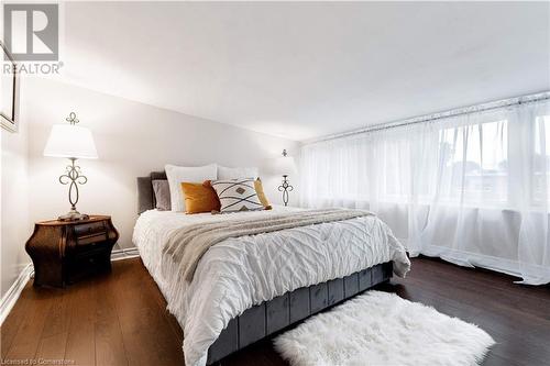 1227 Lockhart Road, Burlington, ON - Indoor Photo Showing Bedroom