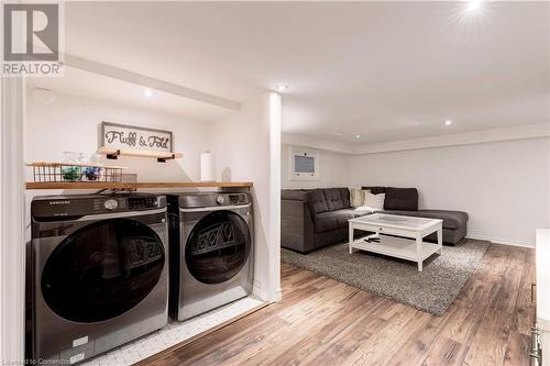 1227 Lockhart Road, Burlington, ON - Indoor Photo Showing Laundry Room