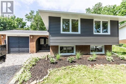 2437 Exeter Crescent, Burlington, ON - Outdoor