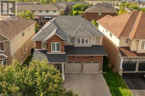 8 Saybrook Gardens, Stoney Creek, ON - Outdoor