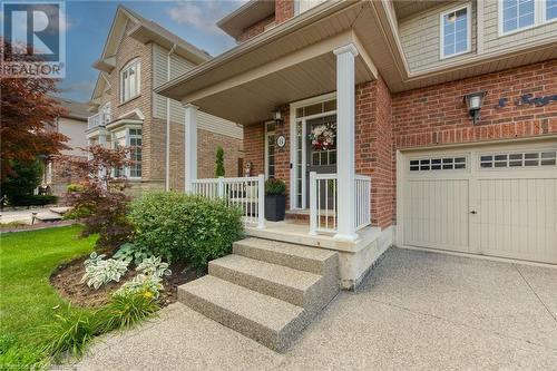 8 Saybrook Gardens, Stoney Creek, ON - Outdoor