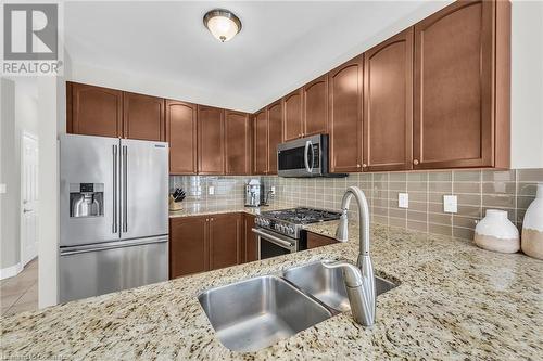 8 Saybrook Gardens, Stoney Creek, ON - Indoor Photo Showing Kitchen With Stainless Steel Kitchen With Double Sink