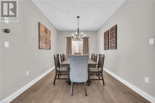 8 Saybrook Gardens, Stoney Creek, ON - Indoor Photo Showing Dining Room