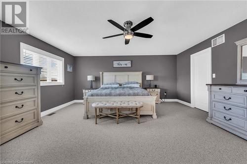 8 Saybrook Gardens, Stoney Creek, ON - Indoor Photo Showing Bedroom