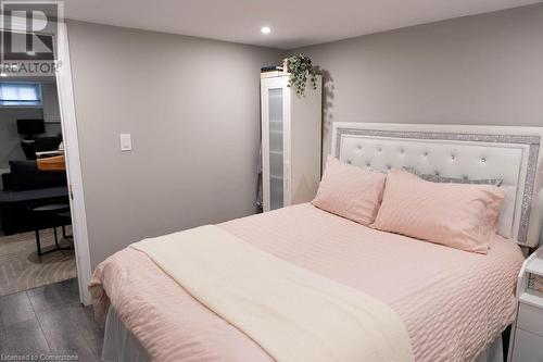 12 Ivy Avenue, St. Catharines, ON - Indoor Photo Showing Bedroom