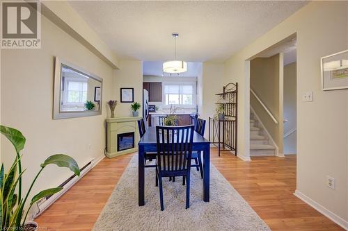 95 Fonthill Road Unit# 4, Hamilton, ON - Indoor Photo Showing Dining Room