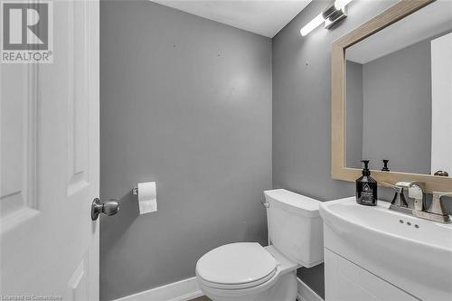 2200 Glenwood School Drive Unit# 42, Burlington, ON - Indoor Photo Showing Bathroom