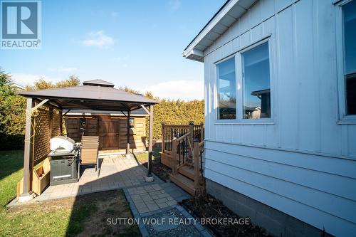 477 Richard Crescent, Strathroy-Caradoc (Sw), ON - Outdoor With Deck Patio Veranda With Exterior