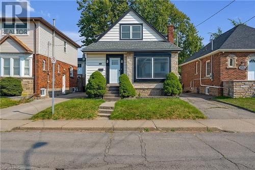 191 West 2Nd Street Unit# Upper, Hamilton, ON - Outdoor With Facade