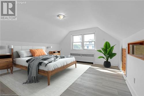 191 West 2Nd Street Unit# Upper, Hamilton, ON - Indoor Photo Showing Bedroom