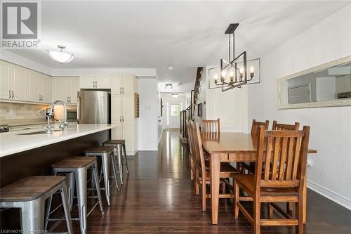 1035 Victoria Road S Unit# 119, Guelph, ON - Indoor Photo Showing Dining Room