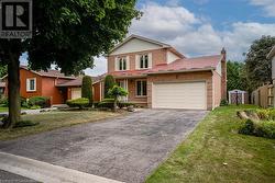 15 AMESBURY Crescent  Stoney Creek, ON L8J 1Z9