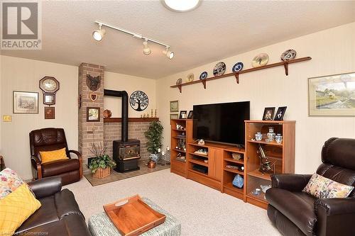 8 Lennard Crescent, Dundas, ON - Indoor Photo Showing Living Room With Fireplace