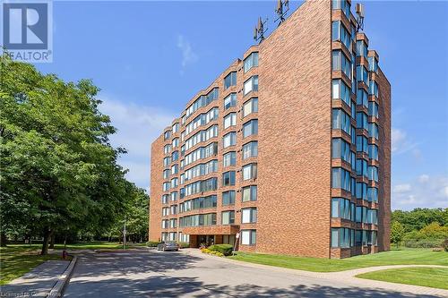 180 Limeridge Road W Unit# 702, Hamilton, ON - Outdoor With Facade