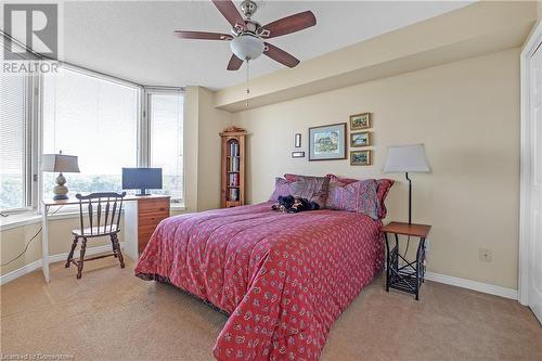 180 Limeridge Road W Unit# 702, Hamilton, ON - Indoor Photo Showing Bedroom