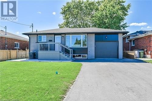 170 Cedardale Avenue, Stoney Creek, ON - Outdoor