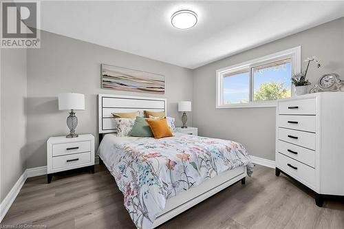 170 Cedardale Avenue, Stoney Creek, ON - Indoor Photo Showing Bedroom